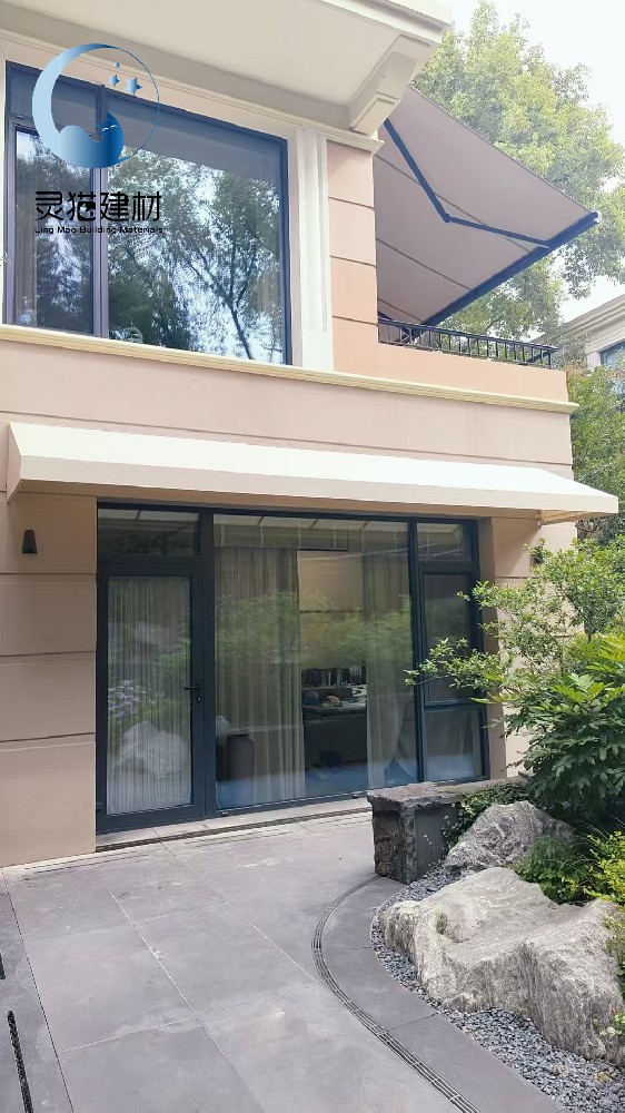 别墅遮阳棚既好看又经济适用